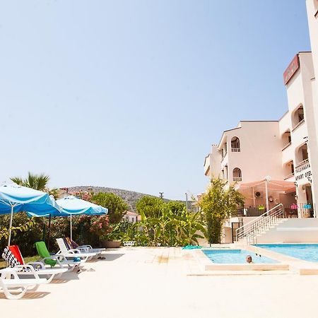 Yalcinkaya Apart Hotel Çeşme Kültér fotó
