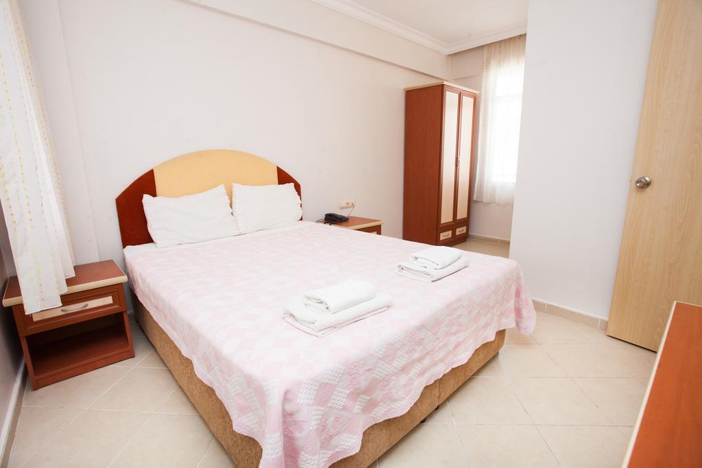 Yalcinkaya Apart Hotel Çeşme Kültér fotó