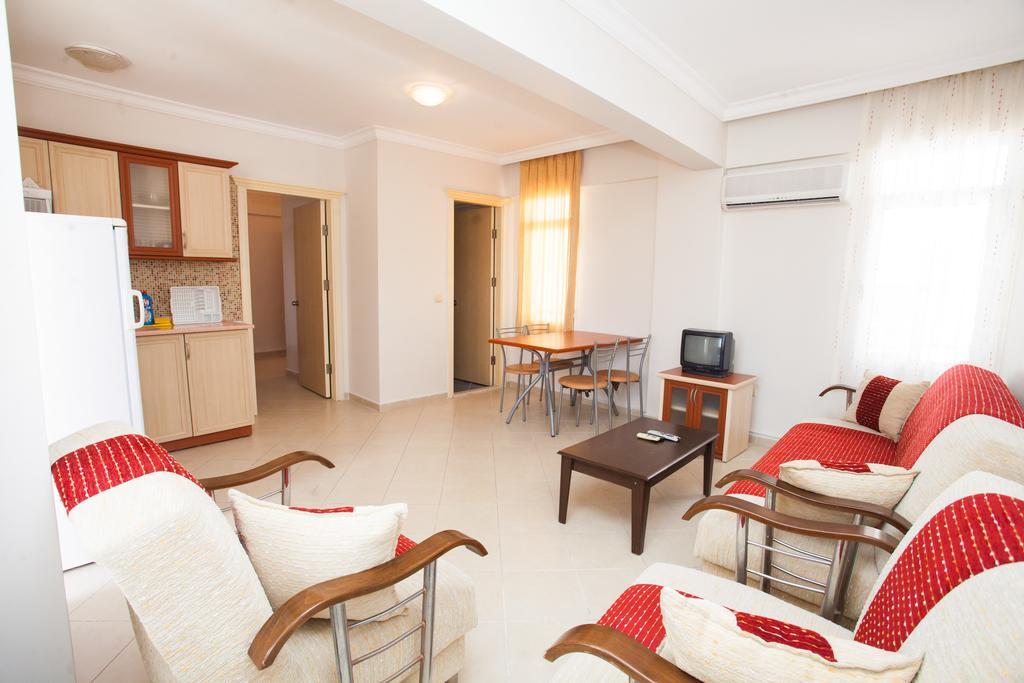Yalcinkaya Apart Hotel Çeşme Kültér fotó