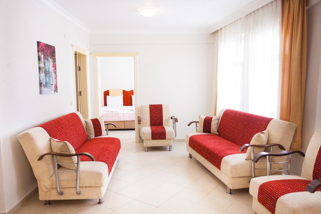Yalcinkaya Apart Hotel Çeşme Kültér fotó