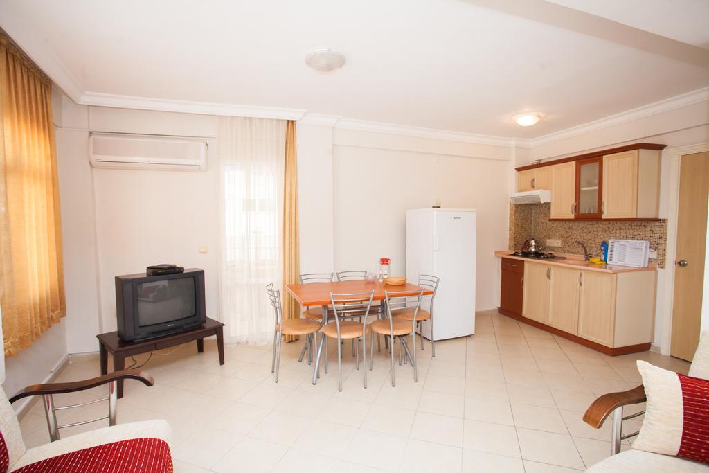 Yalcinkaya Apart Hotel Çeşme Kültér fotó